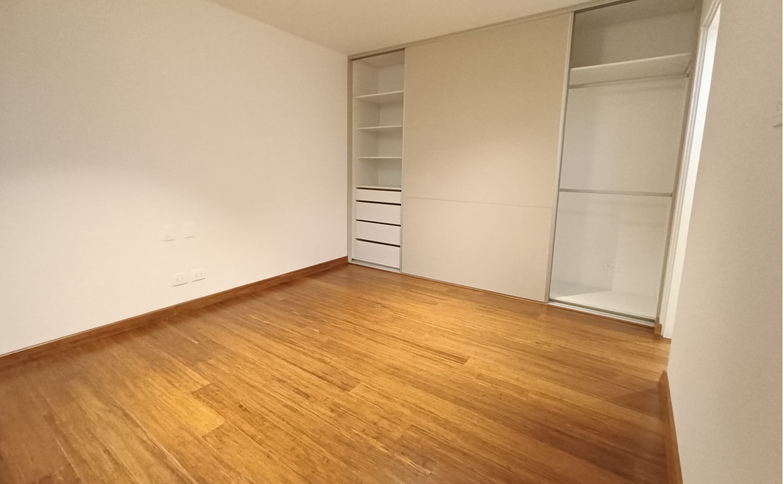 Venta de departamento de estreno, San Isidro