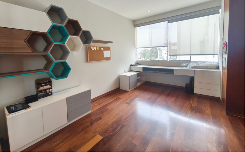 Venta de dúplex frente a parque, Surco