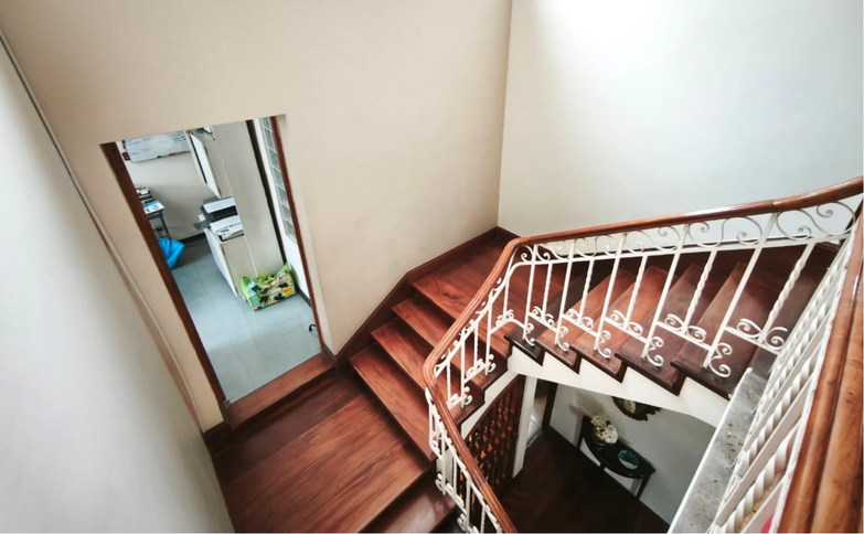 Venta de Casa Remodelada en San Isidro