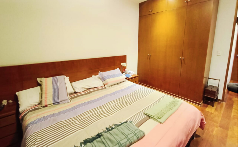 Venta de dúplex frente a parque, Surco