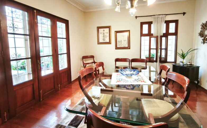 Venta de Casa Remodelada en San Isidro