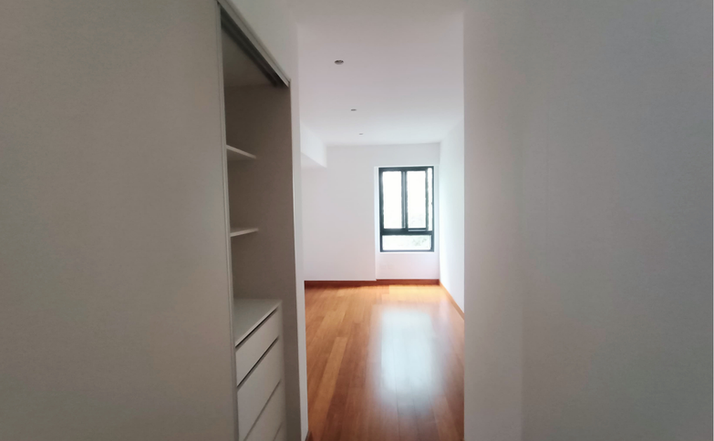 Venta de departamento dúplex de estreno, San Isidro