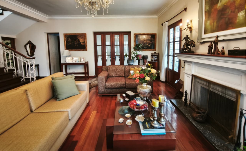 Venta de Casa Remodelada en San Isidro