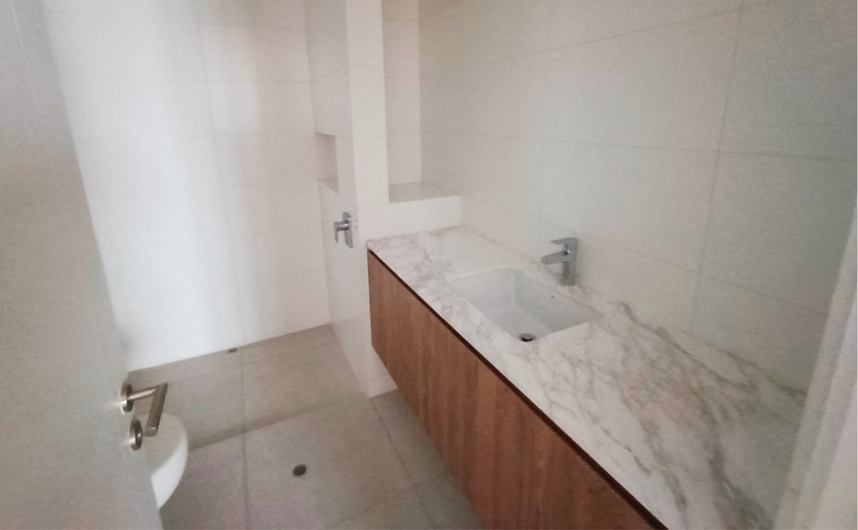 Venta de departamento dúplex de estreno, San Isidro